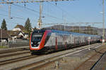 RABDe 502 010-7 Twindexx durchfährt den Bahnhof Rupperswil.