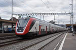 RABe 502 213-7 Twindexx durchfährt den Bahnhof Rupperswil.