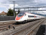 SBB - ETR 503 011-3 bei der durchfahrt im Bahnhof Rothrist am 03.05.2017