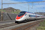 ETR 503 013-9 durchfährt am 13.03.2023 den Bahnhof Gelterkinden.