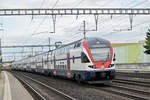 RABe 511 039 durchfährt den Bahnhof Rothrist.