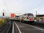 SBB - Triebzug RABe 511 108-8 unterwegs als RE nach Bern bei der durchfahrt in Busswil am 06.01.2018