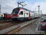 SBB - Triebzug RABe 511 023 als RE nach Biel bei der ausfahrt in Lyss am 12.04.2019