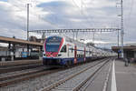 RABe 511 049 durchfährt den Bahnhof Rupperswil.