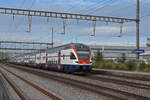 RABe 511 004 KISS durchfährt am 21.09.2023 den Bahnhof Rupperswil.