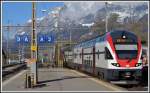 RE3817 mit 511 024 trifft in Landquart ein.