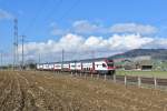 Auf letzten Fahrplanwechsel wurden die Lokbespannten IR 17xx Zürich-Chur auf neue Regio Dosto Züge (RVD) umgestellt.