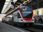 SBB - Triebzug RABe 511 122 im Bahnhof Olten am 23.01.2016