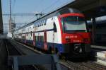 RABe 514 Nr: 514030-6 wartet im Hauptbahnhof Zrich auf die Ausfahrt als S8 nach Pfffikon SZ.