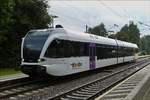 . SBB Thurbo Triebzug 722-4 nach einen kurzen Stopp an der Haltestelle Bietingen, auf der Fahrt von Singen nach Jestetten.  05.09.2017 (Hans)