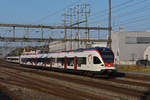 RABe 521 014 durchfährt den Bahnhof Rupperswil.