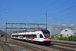 RABe 521 027, auf der S26, durchfährt den Bahnhof Rupperswil.