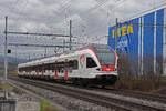 RABe 521 026, auf der S3, fährt am 16.02.2024 Richtung Station Itingen.