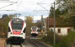  RABe 526 651-5 als SBB79833 nach Konstanz und RABe 526 656-4 als SBB79834 nach Engen kurz nach ihrer Begenung in Singen Landesgartenschau am 19.4.08