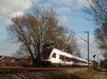 RABe 526  Seehas  als SBB 79842 aus Konstanz nach Engen zwischen Markelfingen und Radolfzell. 11.11.09