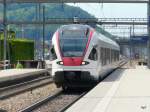 SBB - Triebzug RABe 521 005 unterwegs auf der S3 nach Olten bei der einfahrt im Bahnhof Prattelen am 25.05.2012