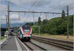 Der SBB LEX RABe 522 230 wartet als SL5 in La Plaine auf die Rückfahrt nach Genève.