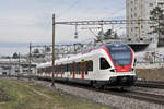 RABe 523 048, auf der S1, fährt Richtung Bahnhof SBB.