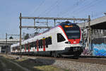 RABe 523 069, auf der S1, fährt Richtung Bahnhof SBB.