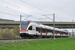 RABe 523 009, auf der S3, fährt Richtung Bahnhof Itingen.