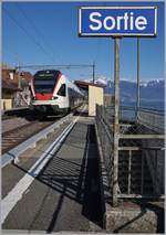 Der SBB RABe 523 024 in St-Saphorin.