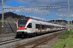 RABe 523 032, auf der S3, verlässt am 27.03.2023 den Bahnhof Gelterkinden.