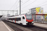 RABe 523 511-9 Mouette durchfährt am 29.02.2024 den Bahnhof Pratteln.