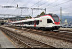 RABe 524 013 und RABe 524 204 (Stadler FLIRT) der TILO SA (SBB/TRENORD S.r.l.) als S10 von Bellinzona (CH) nach Chiasso (CH), weiter als R 25175 (R10) nach Como S.