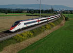 SBB: ETR 610 bei Bettenhausen in Richtung Bern unterwegs auf der alten Stammstrecke Olten-Bern am 24. August 2017.
Foto: Walter Ruetsch