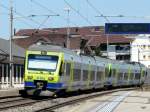 bls - Regio nach Burgdorf mit den RABe 525 001-4 und 525 034-5 in Lyssach am 01.09.2009