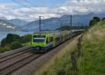 Ein RABe 525 und ein RABe 535  nach Bern am 26.08.2012 unterwegs bei Einigen.