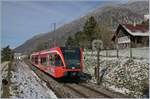 Der SBB RABe 526 286 als RE 3667 von La Chaux de Fonds nach Biel/Bienne passiert bei La Heutte das Einfahrvorsiganl von Reuchentte-Perry.