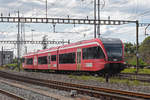 RABe 526 284-0 durchfährt als Dienstfahrt den Bahnhof Pratteln.