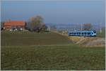 In weiten Kurven windet sich das Trasse der Strecken von Romont nach Vuisternens-devant- Romont, um die gut achzig Höhenmeter zu überwinden.