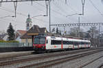 RBDe 560 271-9, auf der S29, wartet beim Bahnhof Rupperswil. Die Aufnahme stammt vom 04.02.2022.