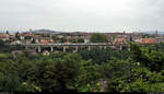 RBDe 565 723 (RBDe 4/4) befährt das Viadukt Talwegmulde, Teil des Lorraineviadukt in Bern (CH).