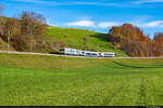 Am 26.11.2022 ist BLS RBDe 566 241 unterwegs als Regio 6426 von Thun nach Solothurn und konnte hier bei Biglen, Golderswil aufgenommen werden