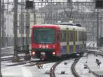 SBB - Einfahrender Triebzug Bem 550 001-2 in den Bahnhof von Genf am 31.12.2008