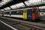 … auf der anderen Seite der RBe 540 052-8. Die beiden Bilder entstanden im Zrcher Hauptbahnhof.