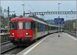 Der RBe 540 028-8 erreicht mit einem Regionalzug von Luzern nach Langenthal Wolhusen.