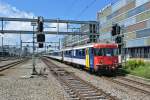 RBe 540 031-2 an der Spitze des Ersatz IR 2025 bei Durchfahrt in Bern Wankdorf.