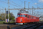 RAe 4/8 1021 Churchill Pfeil durchfährt am 26.10.2022 den Bahnhof Pratteln.