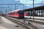 Mit einiger Verzgerung haben nun die ersten 4 teil.Allegra Triebzge auf der S1 Rhzns-Schiers ihren fahrplanmssigen Betrieb aufgenommen.Hier fhrt ein Zug von Rhzns kommend,in Landquart