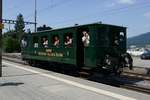 1.8.17, von Laufenburg nach Stein Säckingen fuhr der Üerikon Bauma Bahn Dampftriebwagen anlässlich des Triebwagentreffens, hier beim Umsetzen im Bahnhof Stein Säckingen.