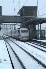 ICE 1 durchfahrt Bahnhof Wankdorf.