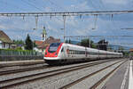 ICN 500 022  EXPO 02 , auch gewidmet für Hermann Hesse und Carl Spitteler, durchfährt den Bahnhof Rupperswil.