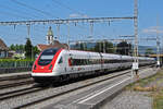 ICN 500 019  Friedrich Glauser  durchfährt am 30.05.2023 den Bahnhof Rupperswil.