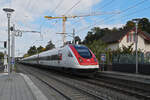 ICN 500 038  Arthur Honegger  durchfährt am 13.10.2025 den Bahnhof Dornach.
