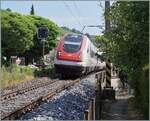Ein SBB ICN RABDe 500 ist als IC 51 1616 auf dem Weg von Basel SBB nach Lausanne und konnte bei Ligerz fotografiert werden.