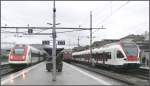 In Delmont treffen sich der ICN von Genf Flughafen nach Basel SBB, der NPZ RBDe 560 021-X nach Delle und der Flirt RABe 521 029-9 nach Porrentruy.